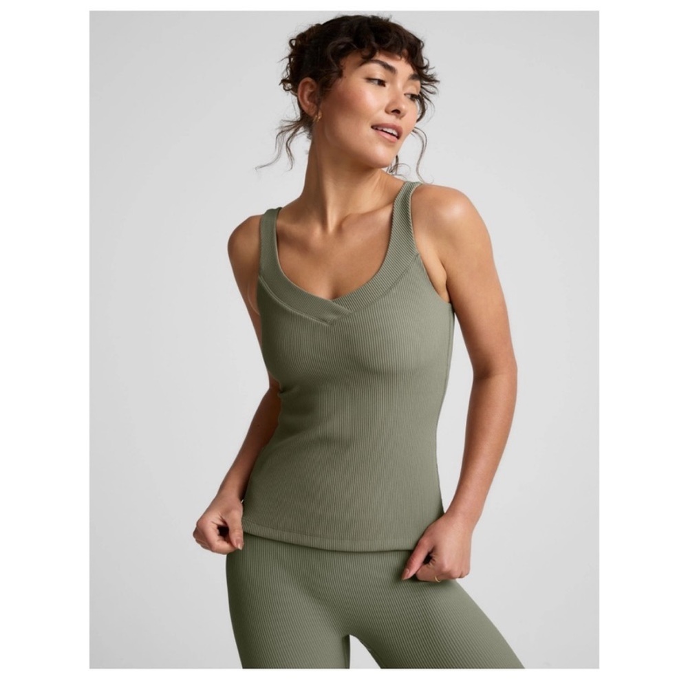 Beyond Yoga Impulse Tank NWT